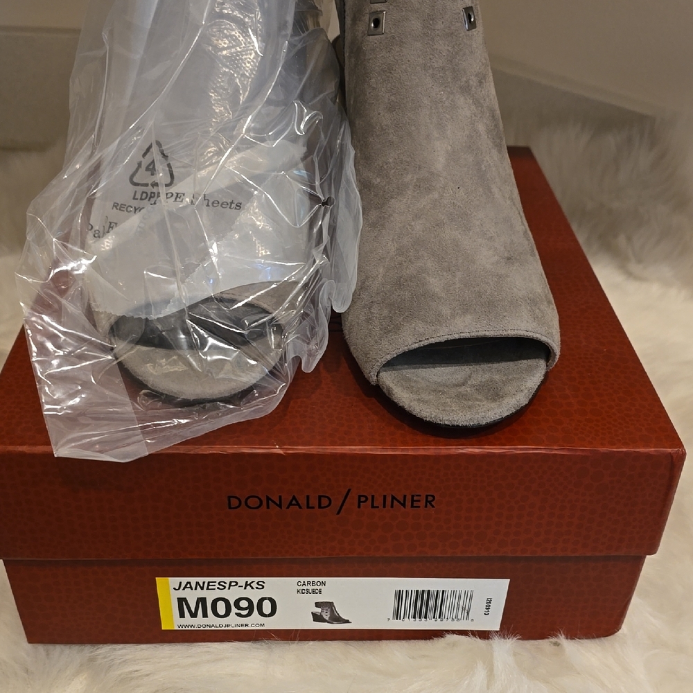 Donald J. Pliner Gray Heeled Boots